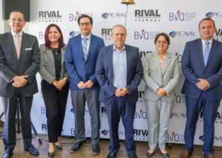 La Bolsa de Valores Quito celebra el Campanazo No. 142 junto a Plásticos Rival, promoviendo innovación e industria desde el Austro Ecuatoriano
