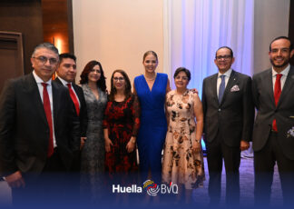 Una noche que impulsa al Ecuador: BVQ galardona a los líderes que marcan el rumbo del mercado de valores